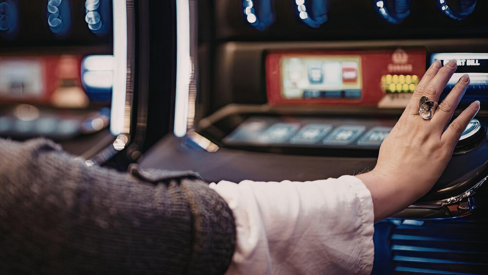 machine learning casino personalization, casino personalization technology, AI casino marketing, personalized gaming experiences, casino customer engagement, ai-driven casino solutions, casino loyalty program AI, machine learning gambling industry, casino user experience optimization, ai casino marketing tools