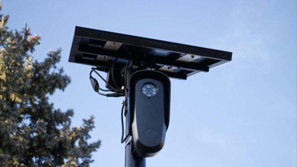 solar security cameras, modern solar security cameras, solar security camera technology, wireless solar security cameras, solar powered security cameras, outdoor solar security cameras, best solar security cameras, solar camera installation, energy-efficient security cameras, solar security system